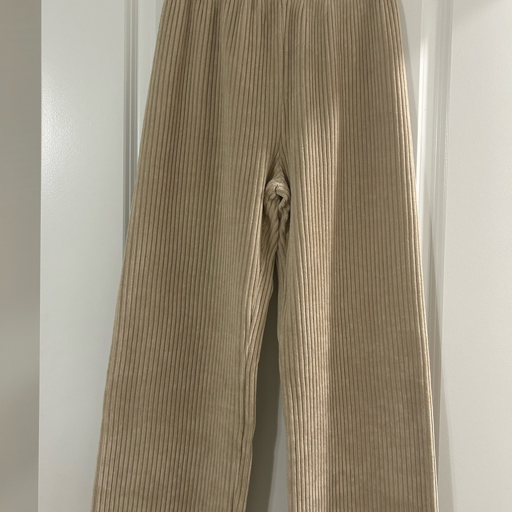 Woman Beige Ribbed Knit Wide-Leg Pants One Size | Made in Korea | Elastic Waist